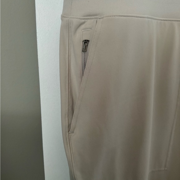 NWT Athleta Venice joggers - Picture 5 of 5